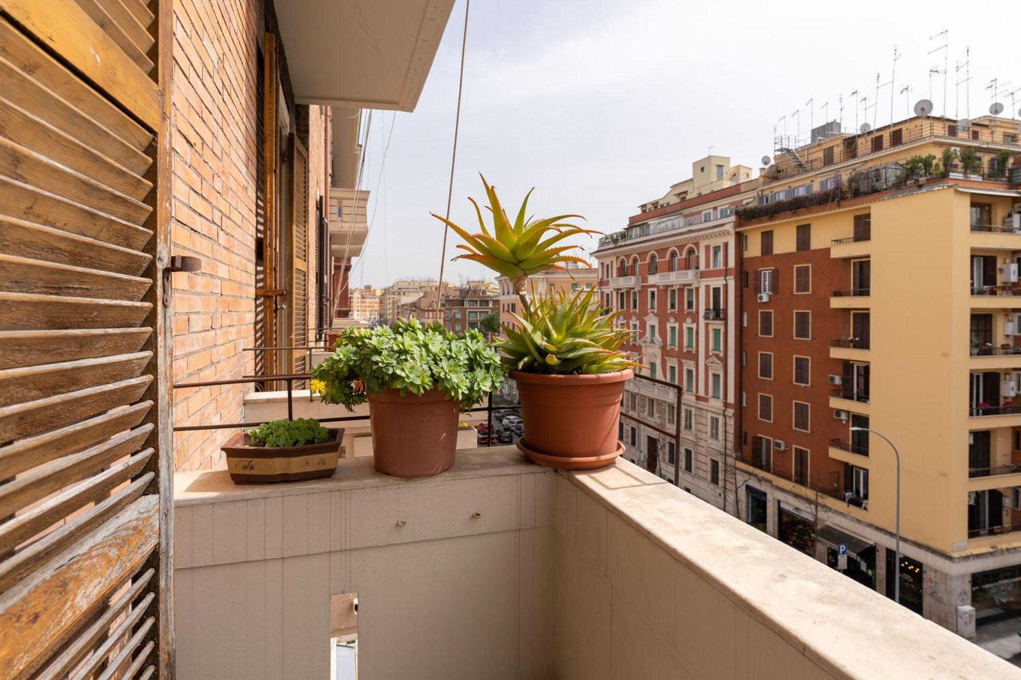 San Giovanni Comfort Suite Rzym Zewnętrze zdjęcie