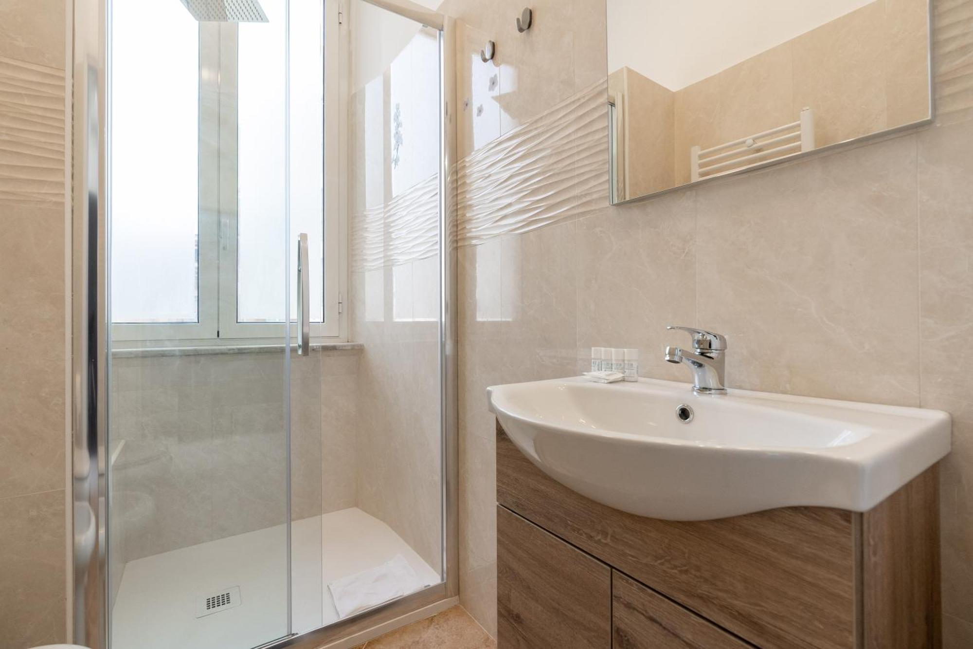 San Giovanni Comfort Suite Rzym Zewnętrze zdjęcie